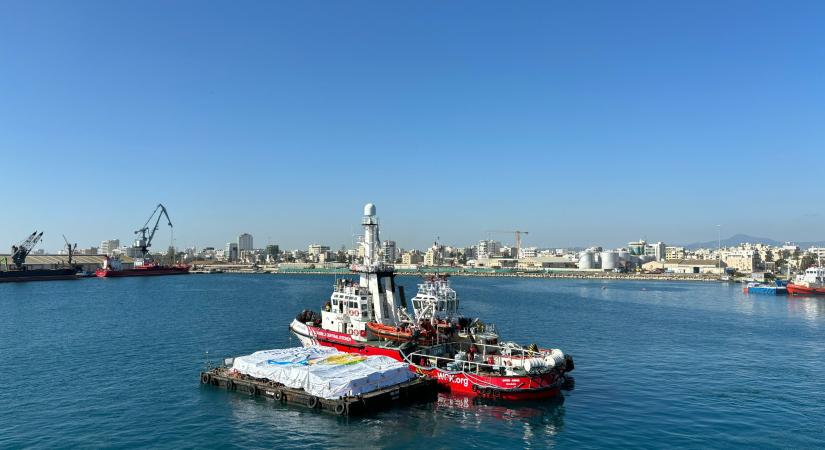Megérkezett az első tengeren szállított segély Gázába