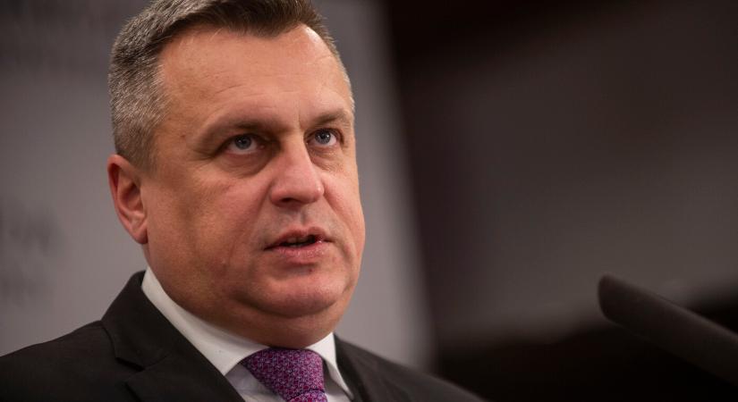 Andrej Danko visszalépett az elnökjelöltségtől Štefan Harabin javára