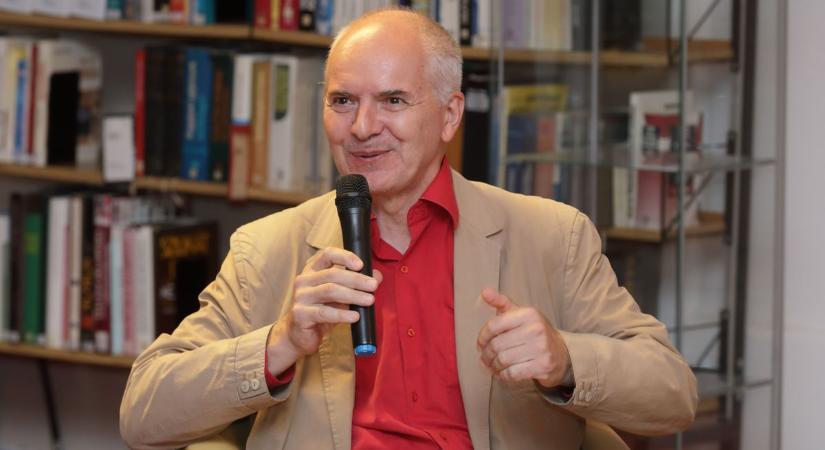 Széchenyi-díjas előadó a székesfehérvári múzeumban