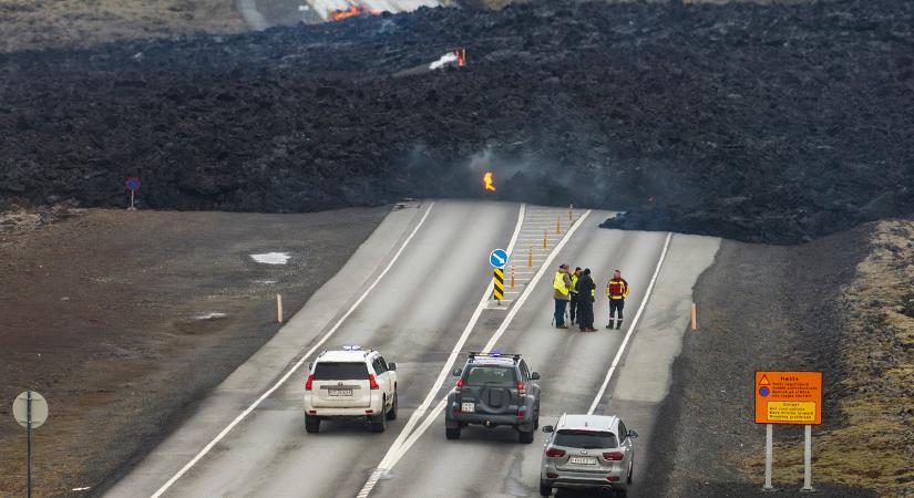 Így tett járhatatlanná egy utat az izlandi vulkánkitörés