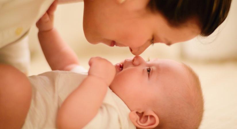 Debreceni kutatás: az anyatejes táplálásnak kiemelt szerepe lehet a gyermekkori elhízás megelőzésében
