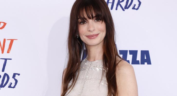 Anne Hathaway reagált a kritikákra, megvédte a sokak által támadott új filmszerepét