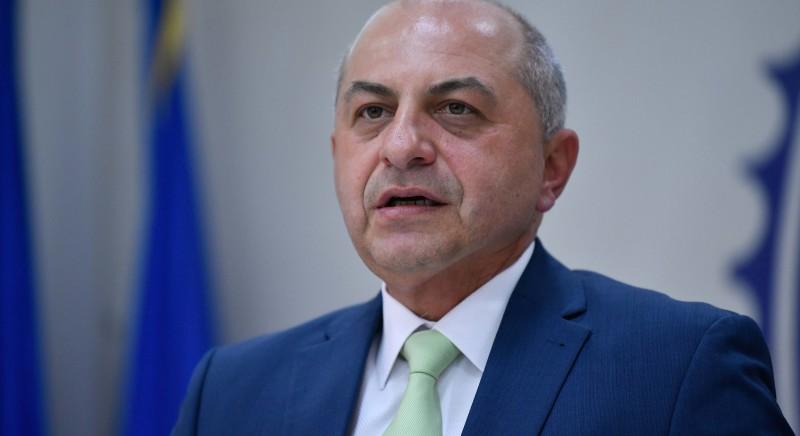 Bukarest meggyógyítását ígéri Cătălin Cîrstoiu, a koalíció főpolgármester-jelöltje
