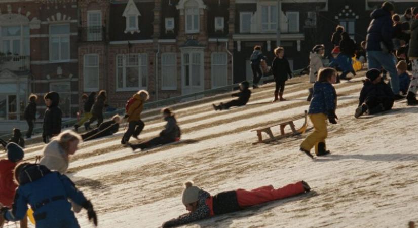 Amszterdam, a megszállt város – filmvetítés