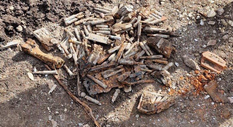Száznegyven darab világháborús töltényt találtak Csíkszeredában