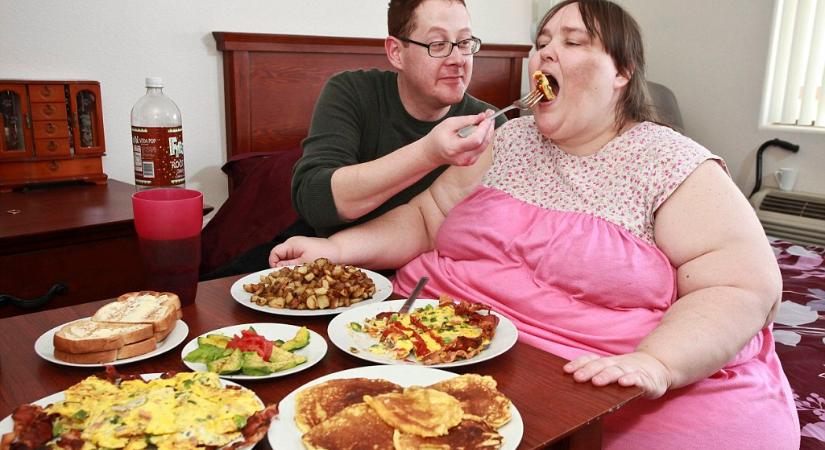 A világ legkövérebb női étrendjét követte egy napig Csigér Alex