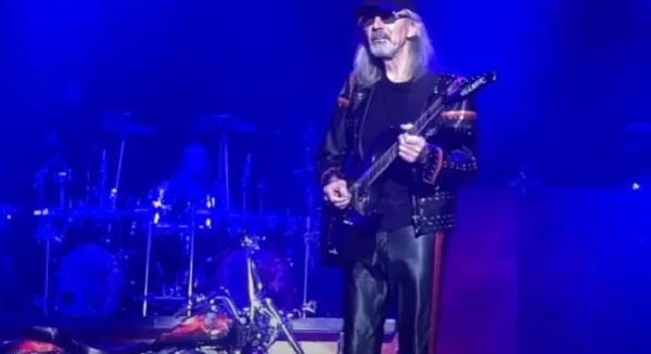 Újra színpadra lépett a Judas Priest-tel Glenn Tipton (videó)