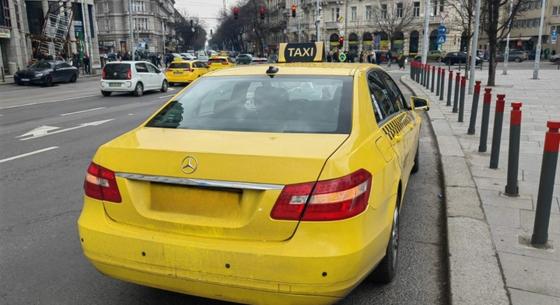 A taxis hiénák mintapéldányát csípte nyakon egy rendőr Budapesten