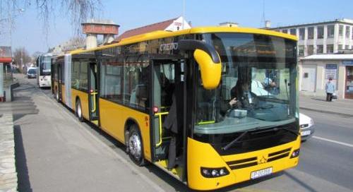 Ingyenes buszjáratok közlekednek Pécs és a pogányi reptér között