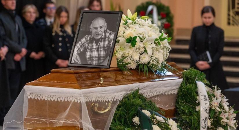 Eltemették Szilágyi István Kossuth-díjas írót Kolozsváron