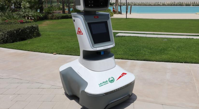 Arcfelismerő robotrendőrök vigyázzák a rendet és vadásszák a szabályszegőket