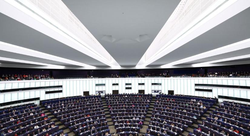 Projected Changes in Brussels and European Parliament for Summer