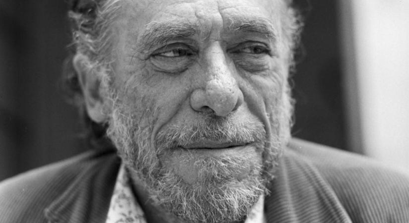 „Vesztesekkel azonosul, ettől érzi jól magát, felkészíti magát a vesztésre, mi meg segítünk neki” – exkluzív részletek Charles Bukowski magyarul még meg sem jelent kötetéből
