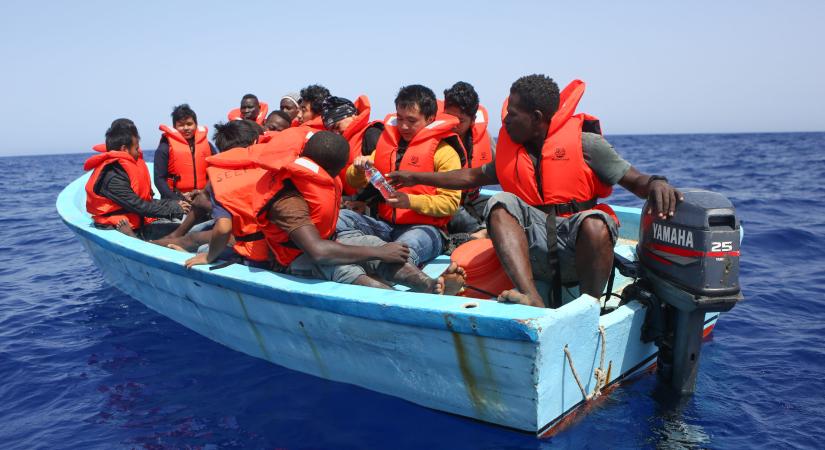 Az olasz kormány május 20-án készül megnyitni az Albániába kihelyezett migránstáborokat