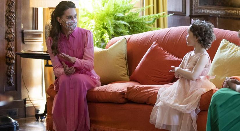 A nyolcéves kislányt Katalin támogatta, amikor rákbetegséggel küzdött: most a gyógyult gyerek visszaadná a hercegné segítségét