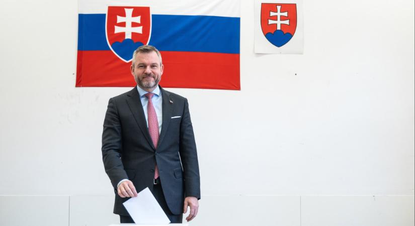 Az első adatok alapján Pellegrini vezet a szlovák elnökválasztás első fordulójában