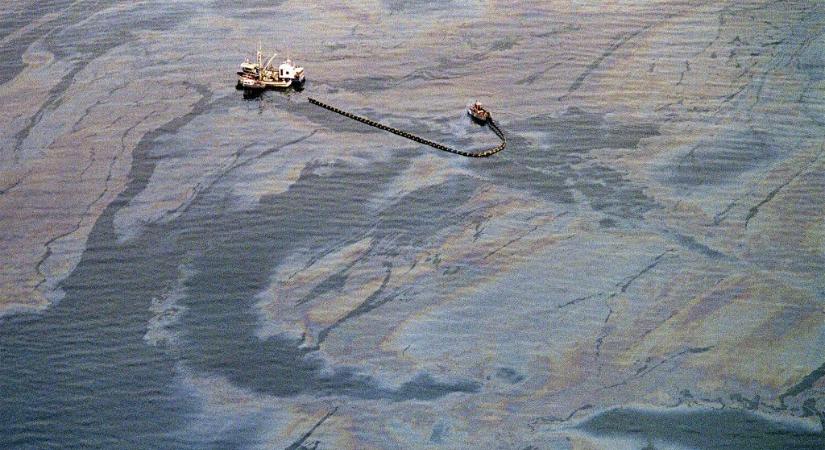 Óriási szennyezést okozott a tankerek Titanicja