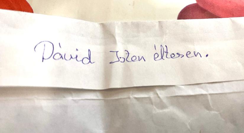 "Nincs munkám, add nekem a pénzt!" - Bankjegyekkel teli borítékot talált Pesten egy egyetemista, keresi a gazdáját