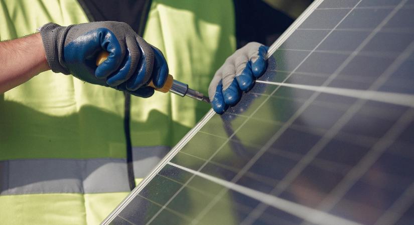 Mindenki nyer vele: napenergiával működtetik az öntözést Dél-Afrikában