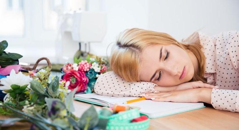 Tavaszi fáradtság gyötör? Ez az 5 ok, amiért folyton álmosnak érzed magad