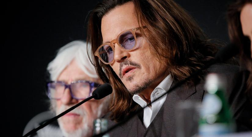 Óriási bajban Johnny Depp: újabb híres nő vádolta meg nagyon kellemetlen dolgokkal, kiderültek a részletek