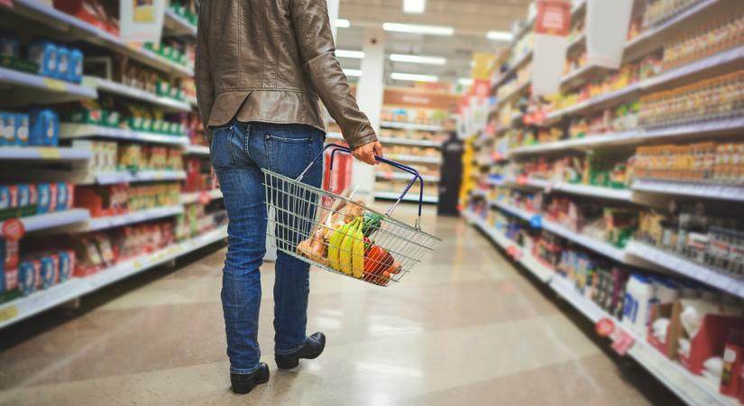 Brutális áremelés érik a magyar boltokban: főleg az élelmiszereket fogja érinteni, ez sokaknak fog fájni