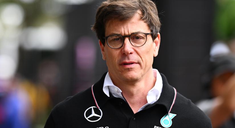 F1: Ha kell, távozik a Mercedes-főnök