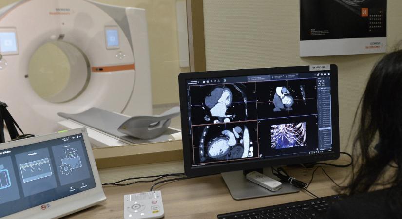 Akár aznapra is tud CT-időpontot adni a budapesti daganatos betegeknek a Semmelweis Egyetem