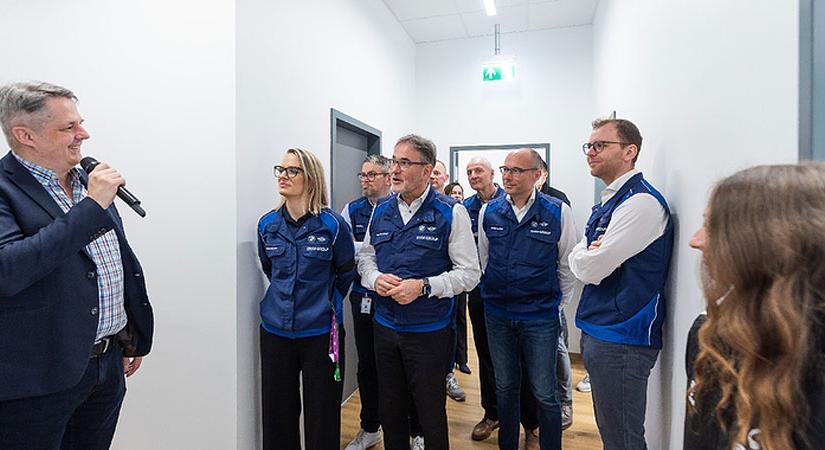 A SET munkatársai segítik a debreceni BMW-gyár dolgozóinak rehabilitációját