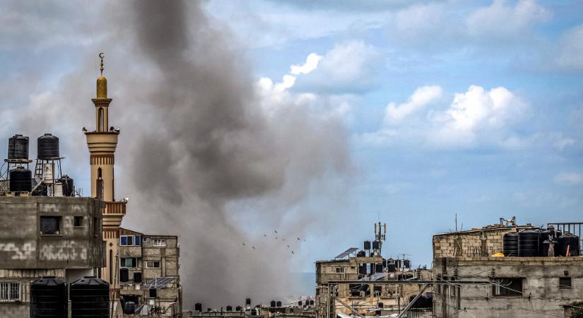 IDF: A Hamász elbarikádozta magát az al-Sifa kórtermeiben, ők pusztítják el a kórházat