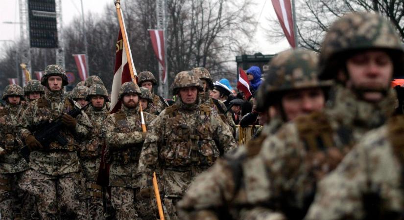 Világháborúra készül Lettország és Észtország