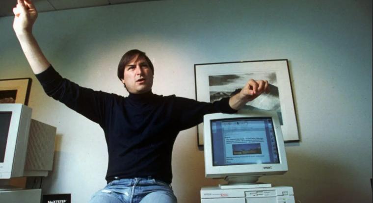 Közel 70 millió forintért vették meg Steve Jobs dedikált névjegykártyáját