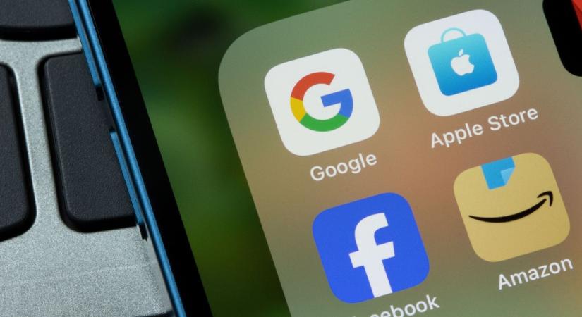 Apple, Google, Meta: Brüsszel nekiment a három óriásnak