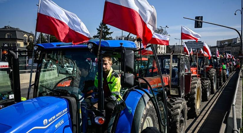 Hátrál Donald Tusk kormánya: Újabb korlátokat emel az ukrán agrártermékek elé Lengyelország