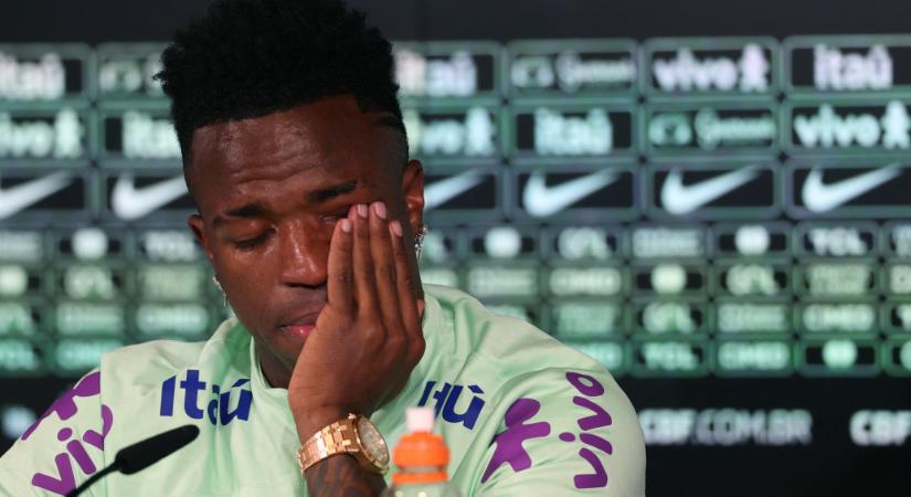 Elsírta magát a Real futballistája, amikor az őt ért rasszista támadásokról kérdezték