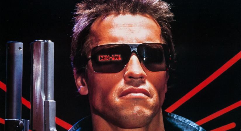 "Még egy kicsit géppé váltam": Arnold Schwarzenegger pacemakert kapott, miután három szívműtétet is végrehajtottak rajta