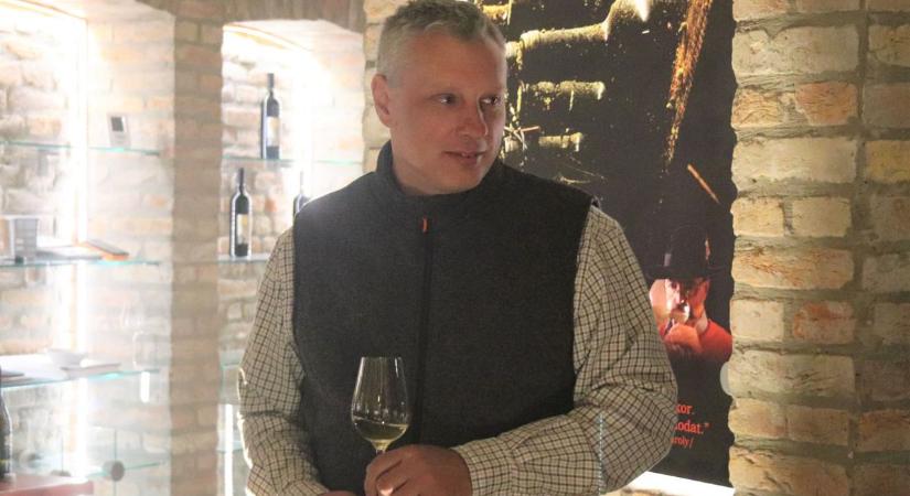 Az alföldi borász húsz éve Tokaj hegyalján dolgozik – galériával