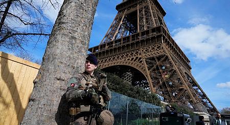 Biztonsági riasztást adott ki a Franciaországban tartózkodó amerikai állampolgárok számára az Egyesült Államok