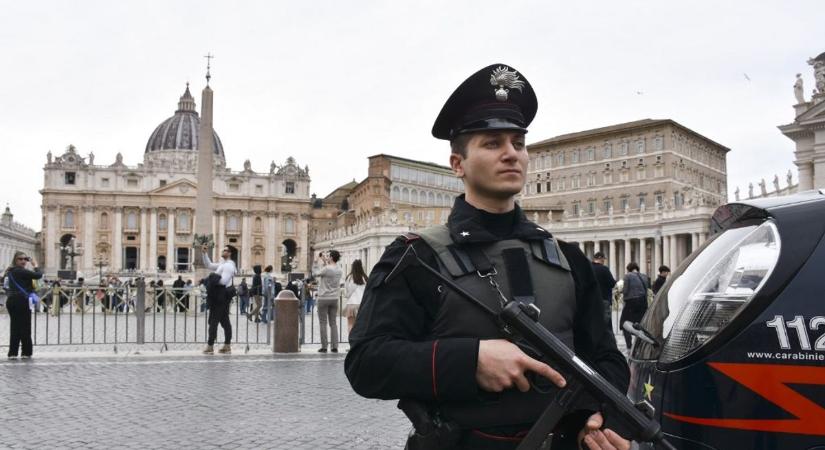 A rejtőzködő magányos terroristáktól tartanak Olaszországban
