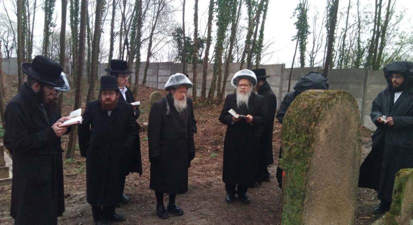 Újjáéledt a toponári zsidó temető