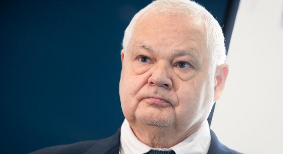 Különleges bíróság elé állítanák a Lengyel Nemzeti Bank elnökét