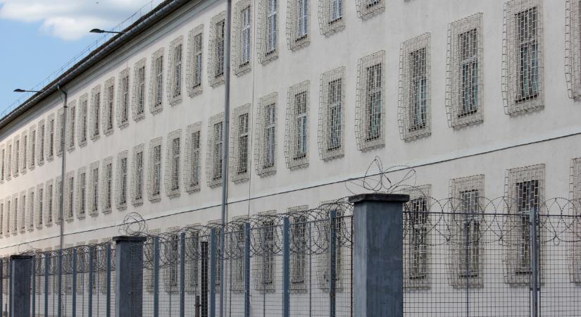 Szabadult a fegyházból: a rendőr vesztegetésért és csalásért elítélt Vizoviczki Lászlót