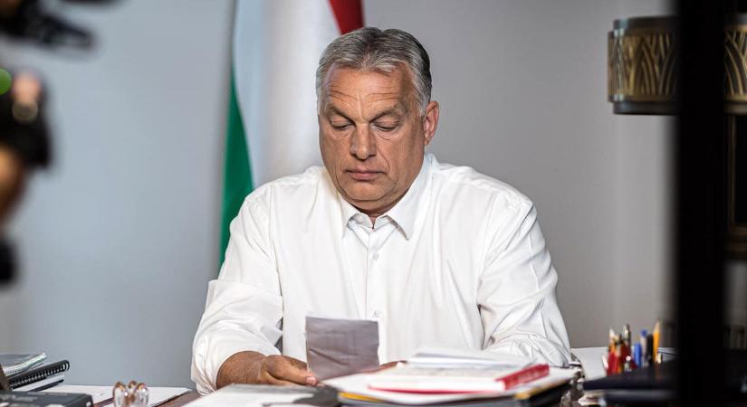 Orbán Viktor bejelentette, hogy dolgozik a kormánya