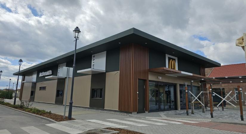 Utolsó fázisába érkezett az esztergomi McDonald’s építése