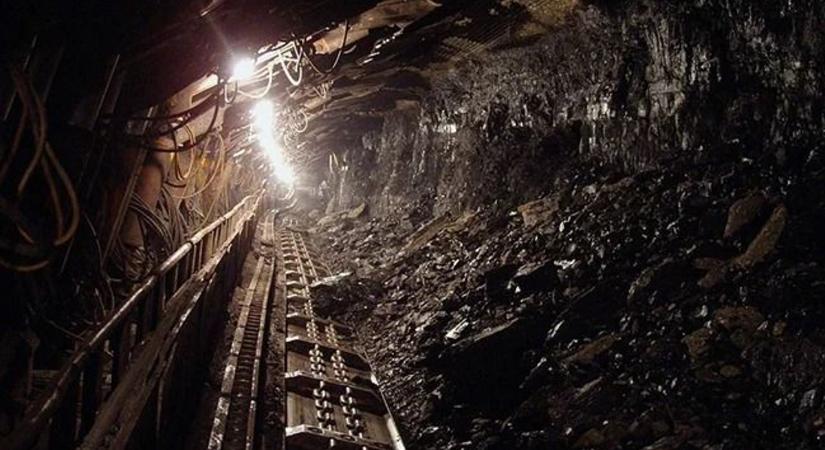Meghalt egy bányász egy földrengés miatti omlásban Lengyelországban
