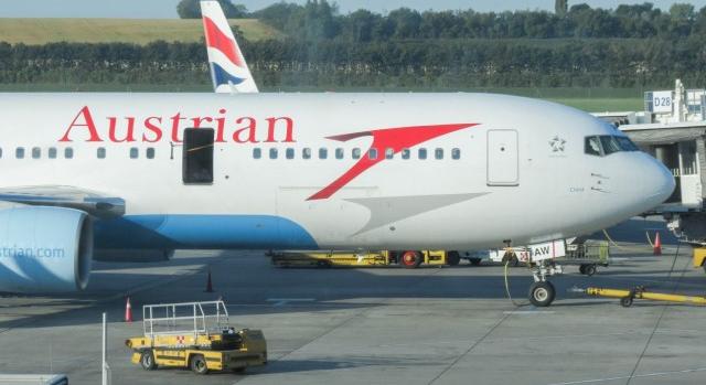 Négyszáz járatát törli az Austrian Airlines péntek délig