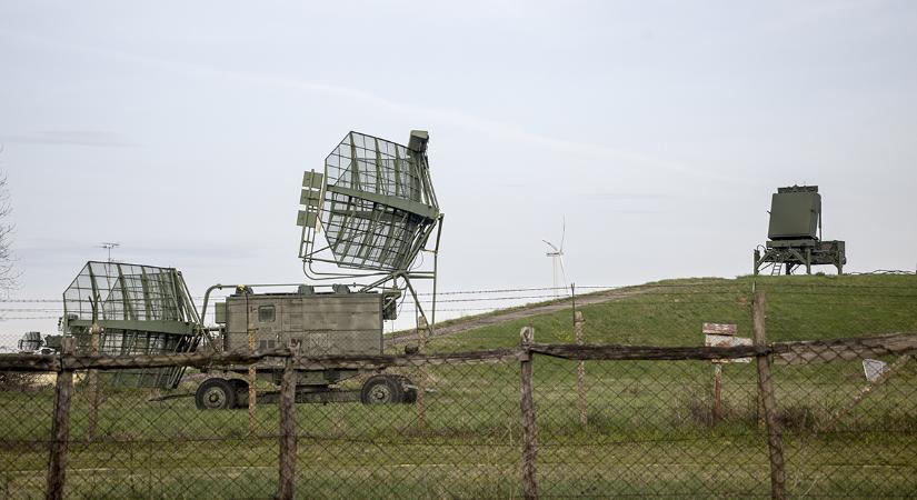 Már áll a Vaskupola-radar Veszprém megyében