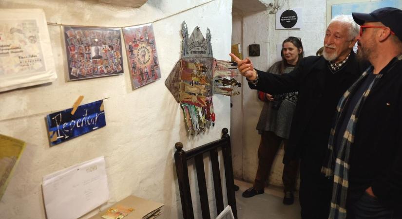 A küldeményművészet remekei a miskolci Thália-házban - képekkel