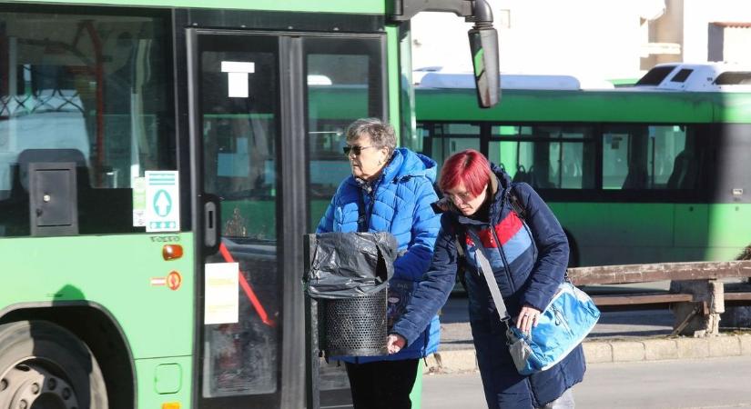 Forgalomkorlátozás miatt módosulnak a pécsi buszok útvonalai