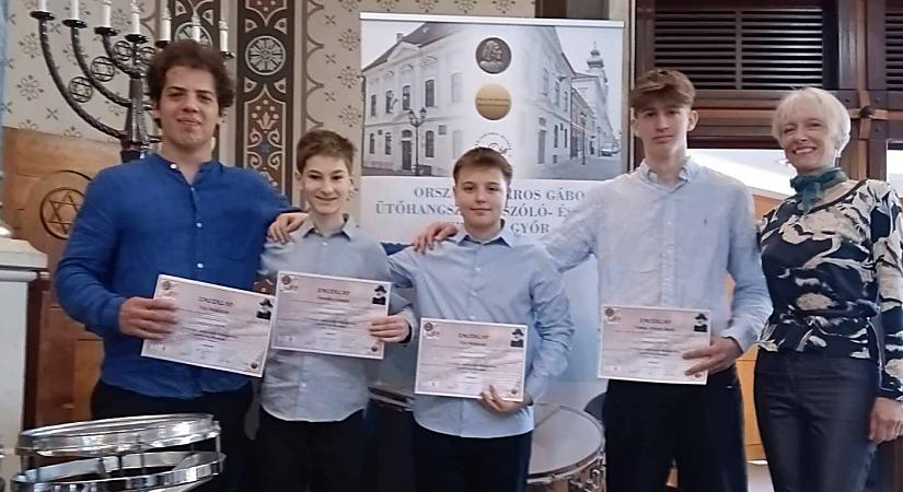 Országos versenyen remekeltek a Debreceni Zenede ütőhangszeres diákjai